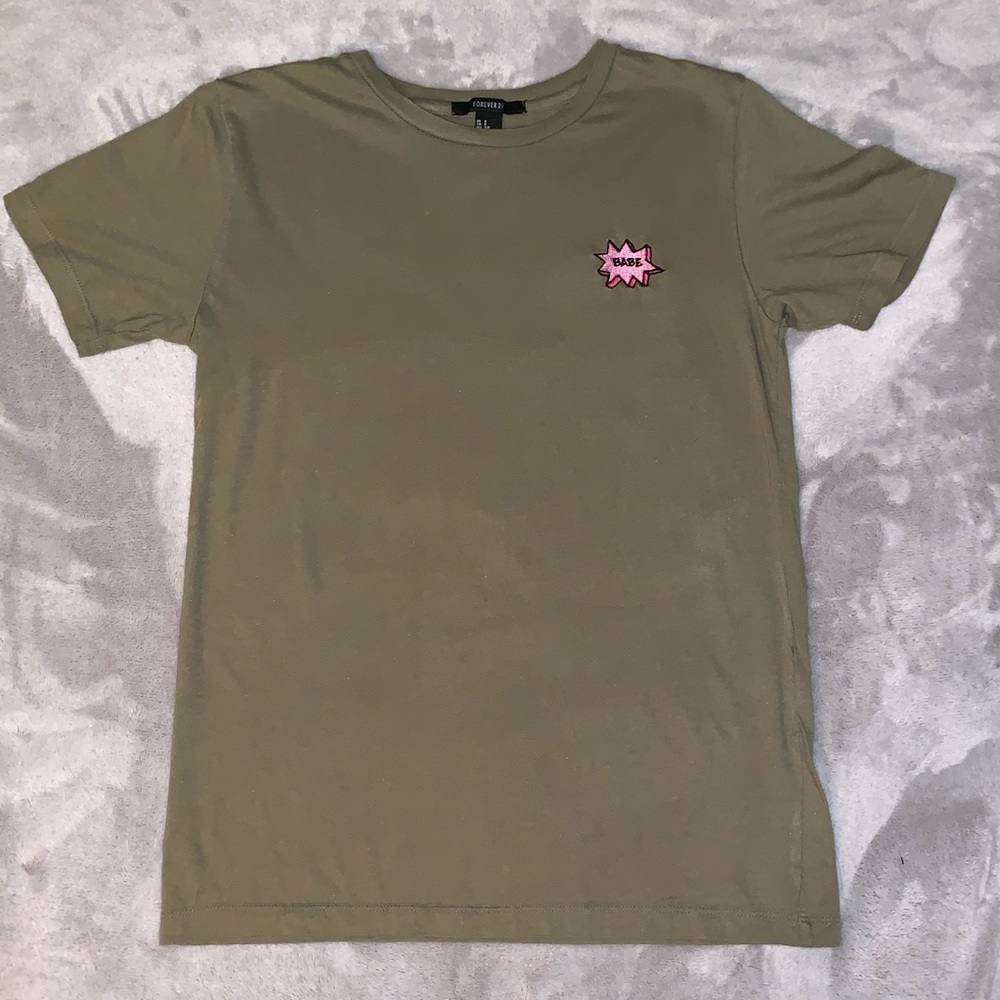 Forever 21 Tshirt